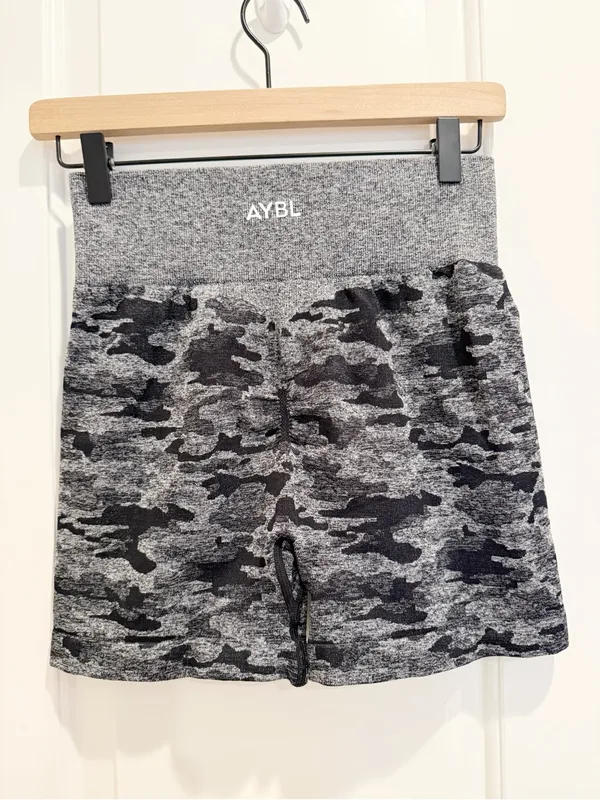 AYBL Evolve Camo Seamless Shorts Black and Grey size‎ Large - Image 5