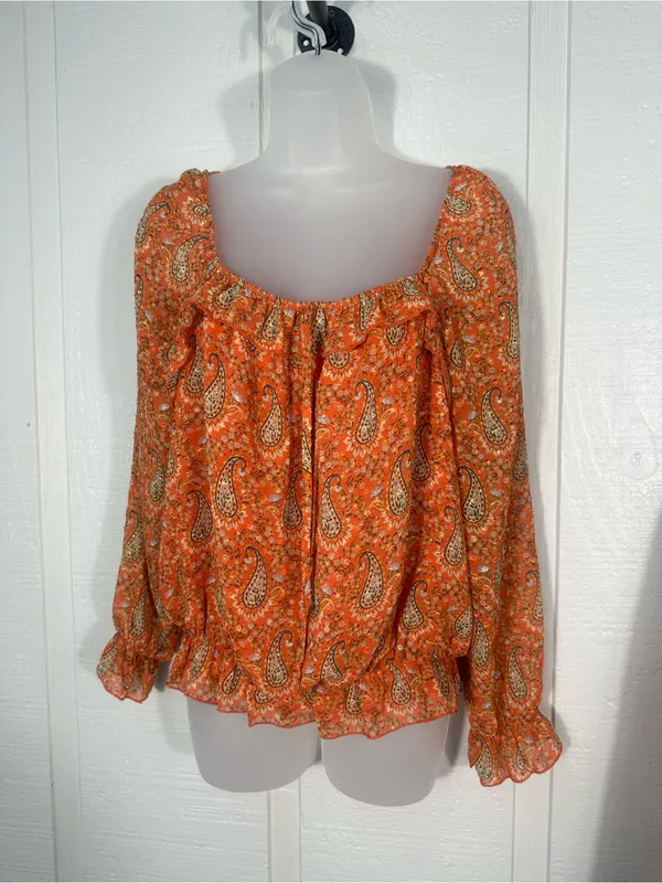 DR2 Orange Geometric Print Top Size Medium EUC - Image 3