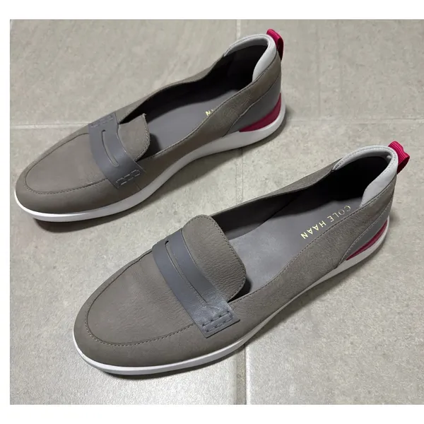 COLE HAAN Women's Gray Lady Essex Almond Toe Slip On Loafers Sz 9.5 - Image 3