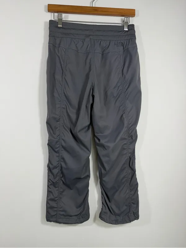 The North Face Aphrodite 2.0 Capri Pants Women Small Gray Hiking Stretch - Image 2