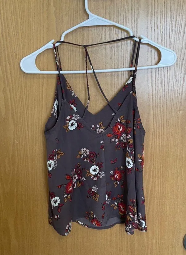 Wet Seal Floral Tank Top - Image 2