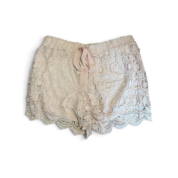Torrid Blush Pink Floral Lace Scalloped Hem Shorts Size 1 Elastic Waist Tie - Image 3