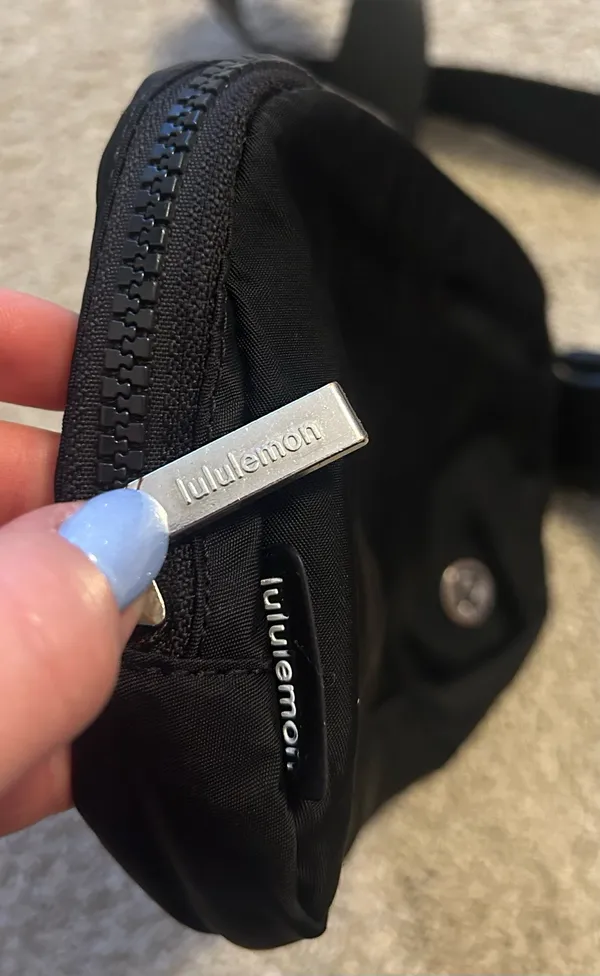 Lululemon Belt Bag - Image 3