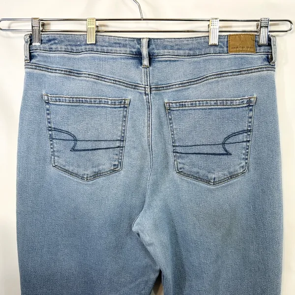 American Eagle Plus Size 18 Jeans Mom Light Wash‎ Blue High Rise Relaxed 633 - Image 5