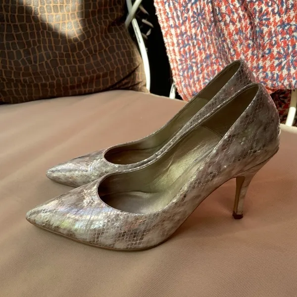 Sacha‎ London Snake Leather Pointed Toe Pump Silver Size 9 - Image 3
