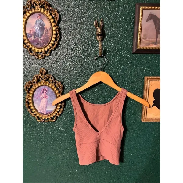 Lululemon Power Pivot Tank Top Size XS PINK - Image 2