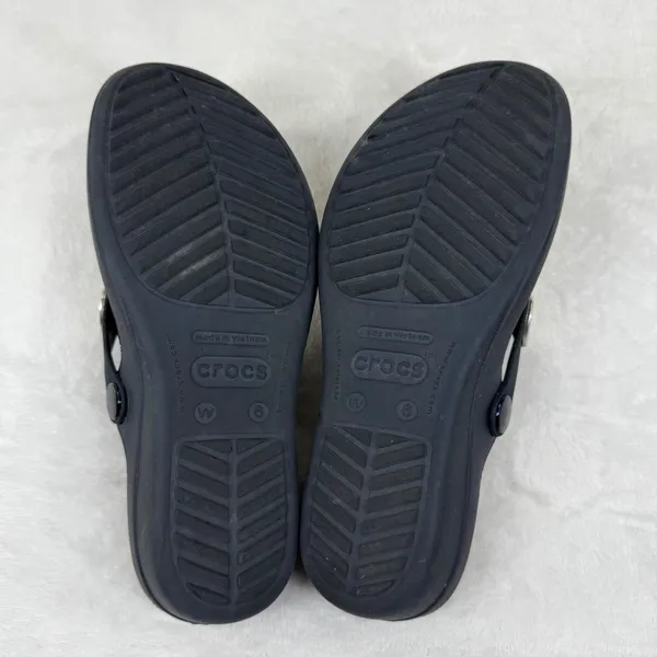 Crocs Sanrah Hammered Circle Wedge Flip Flops Navy Gray‎ Womens Sandal 6 - Image 9