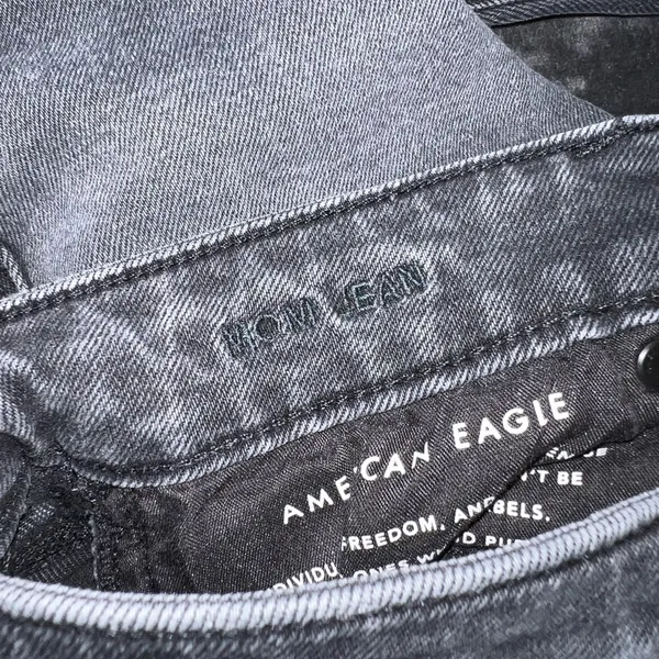 American Eagle Stretch Mom Jean in Black Size 4 Regular - Image 11