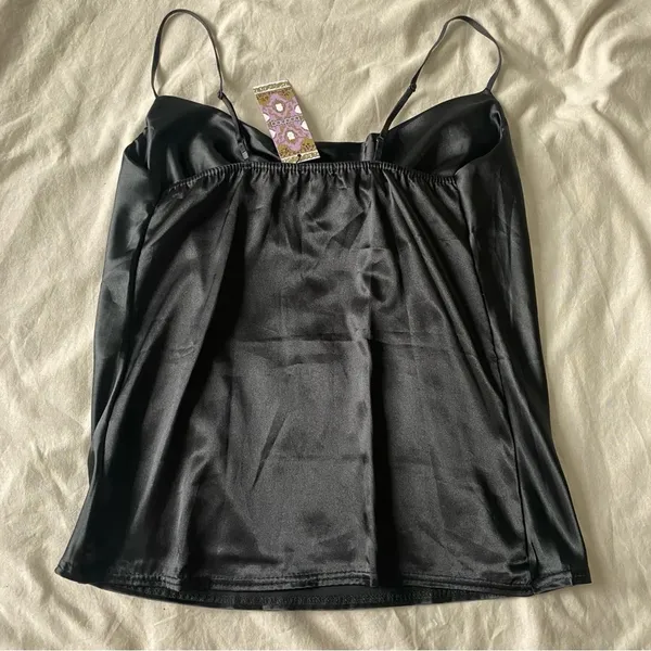 NWT Boohoo Black Satin Cowl Neck‎ Top - Image 4