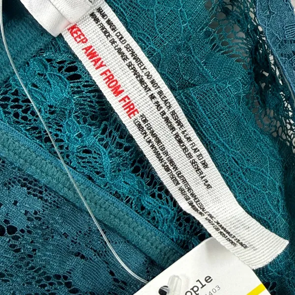 Intimately‎ Free People Women Ocean Teal Lace Bandeau Bra NWT Size M F7150220A - Image 4