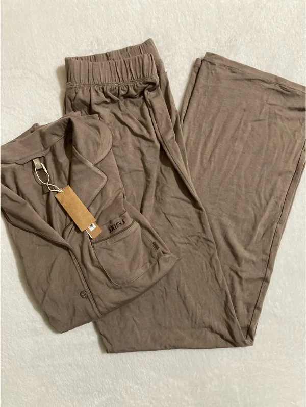SKIMS Pajama Set XS - Image 3