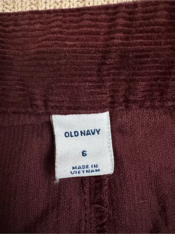 Old Navy Burgundy Corduroy Button-Front Mini Skirt - Image 3