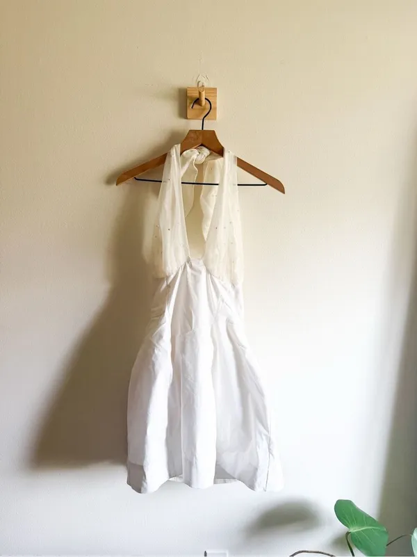 Anthro BHLDN Halter Pearl Embellished Mini Dress Size M with Pearl Bow Clip - Image 4