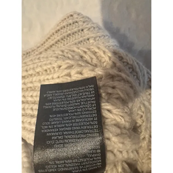 No Boundaries H&M Turtleneck Sweater Size M - Image 13