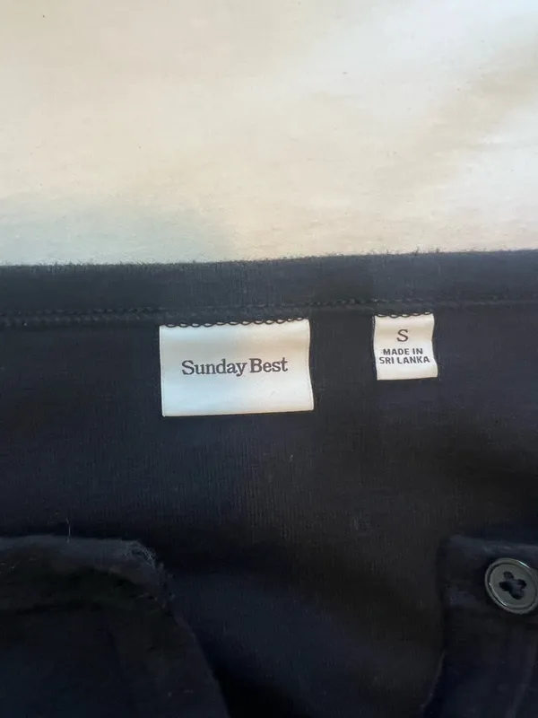Sunday Best Top Aritzia Crop - Image 2