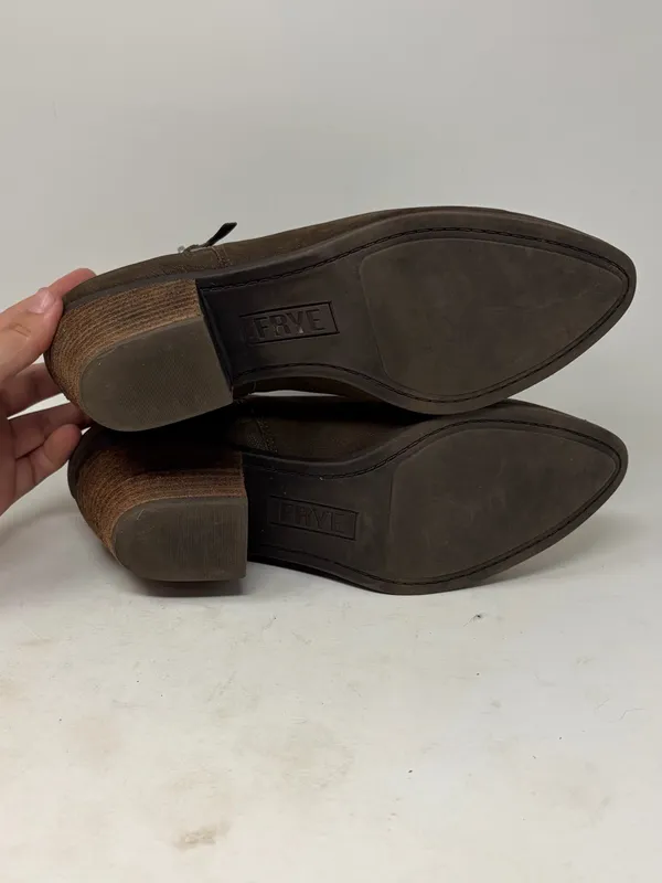 Frye Judith Ankle Booties Size 8.5 - Image 6