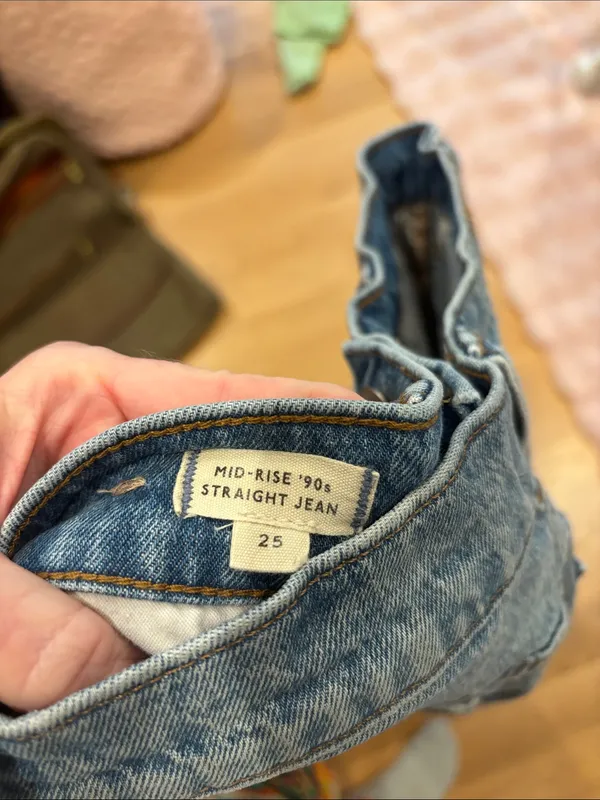 Madewell Jeans Mid-Rise 90’s Straight Light Wash Size 25 - Image 6