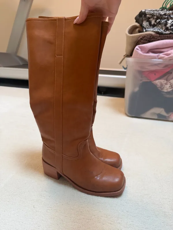 Brown Boots Size 7.5 - Image 2