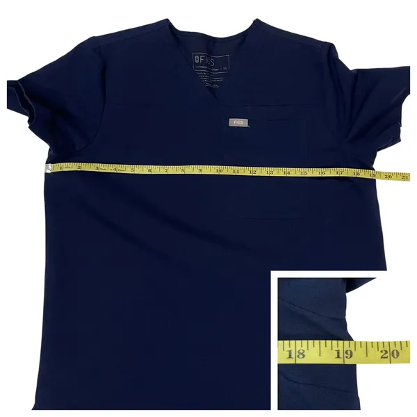 FIGS Kaya Classic V Neck Scrub Top - Blue - XS - Image 4