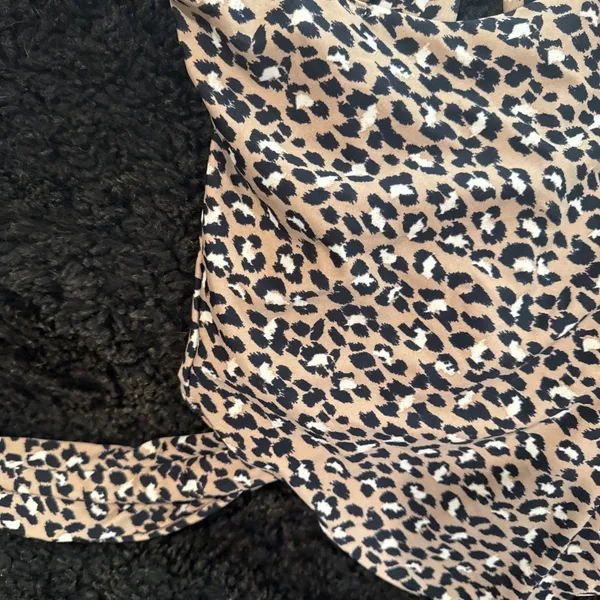 Aerie Wrap One Piece Swimsuit Size Medium Leopard Print - Image 15