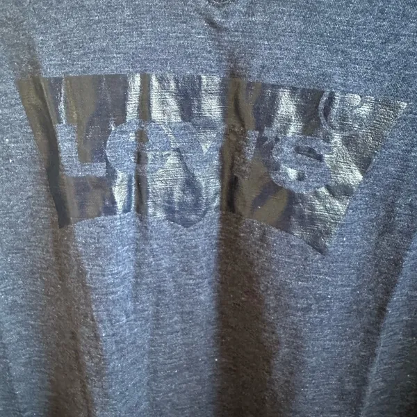LEVI’S T-shirt. - Image 6