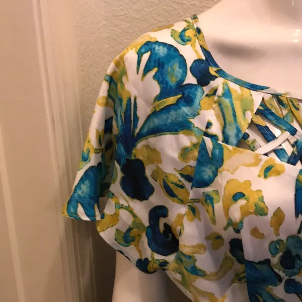 Blouse Size L - Image 4