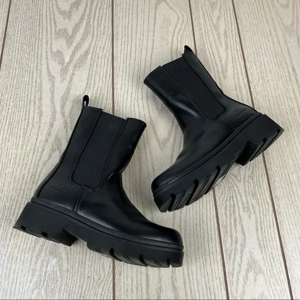 H by Halston Rio Lug Sole Tall Chelsea Boots US6/EUR36.5 Black Vegan Leather $125 - Image 6