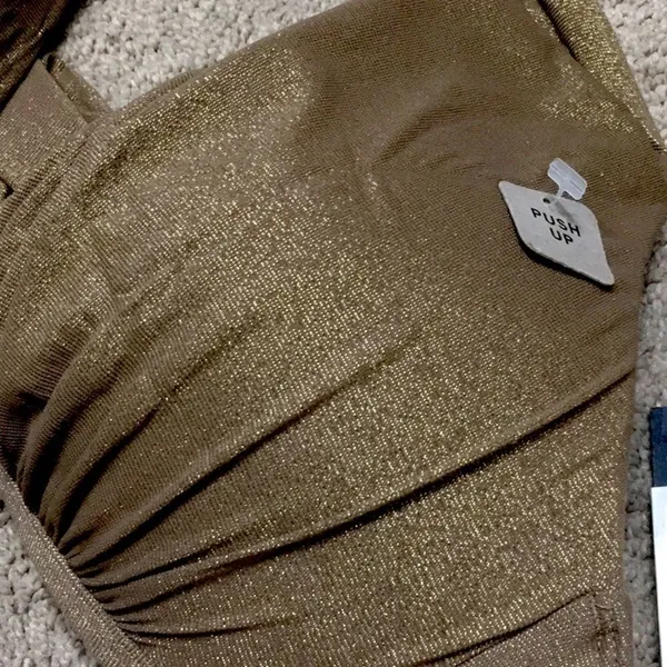 Kenneth Cole gold lame’ push up bikini top. 32 B/C. NWT - Image 7