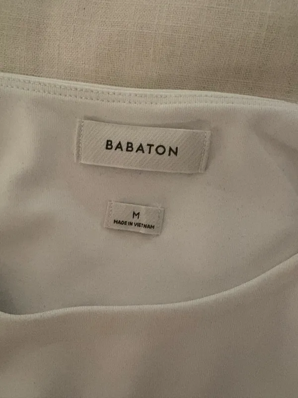 Aritzia Babaton Top Crop - Image 2