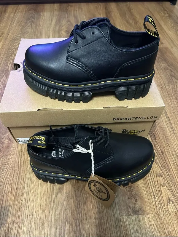 DR MARTENS Audrick 3 eye black leather platform lace up oxfords shoes sz 7 new - Image 8