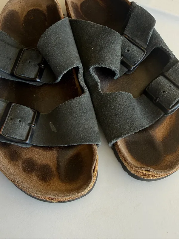 Birkenstock Black Suede Buckle Sandals Womens 37 (6-6.5) - Image 3