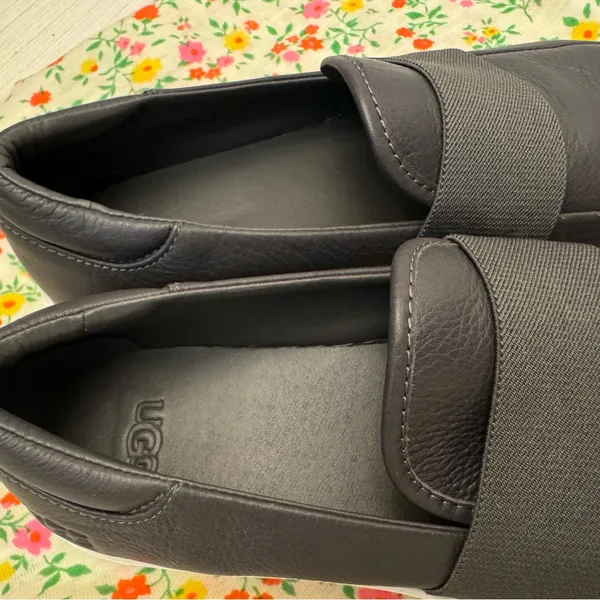 UGG Black Leather Flats - Image 6