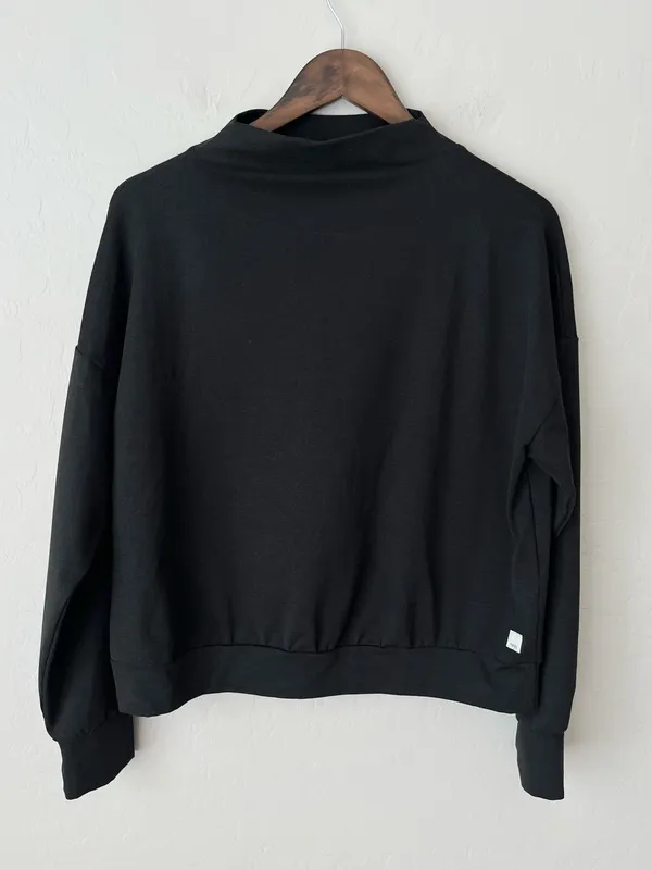 Vuori funnel neck pullover sweater charcoal black small - Image 3