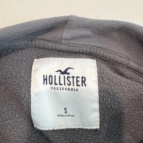 Hollister Cropped Graphic Hoodie Pullover Sweatshirt Loungewear‎ Casual Small - Image 6