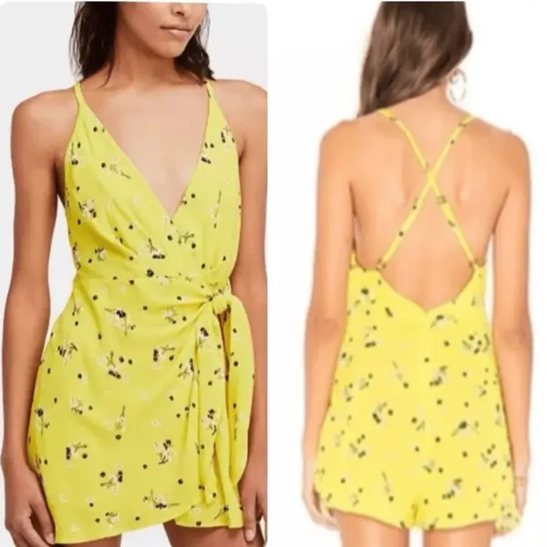 Free People‎ Tango At Night Electric Yellow Floral Wrap Shorts Romper Size 4 - Image 2