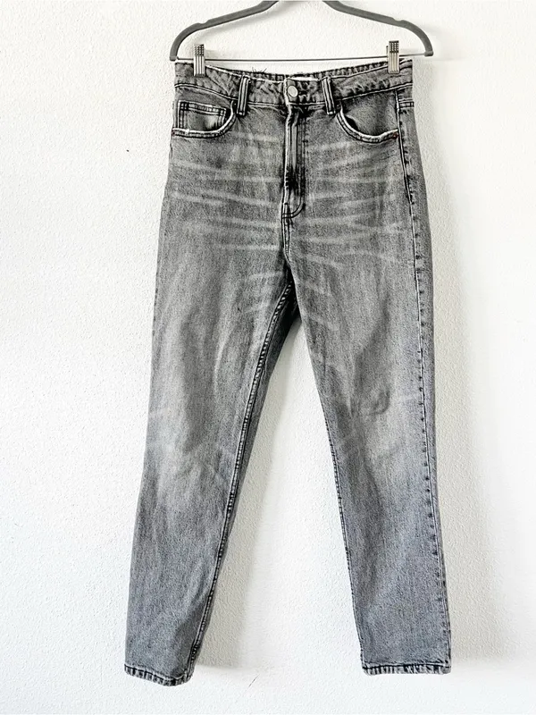 Zara Gray Wash Y2K Vintage Inspired High Rise Straight Leg Jeans - Image 2
