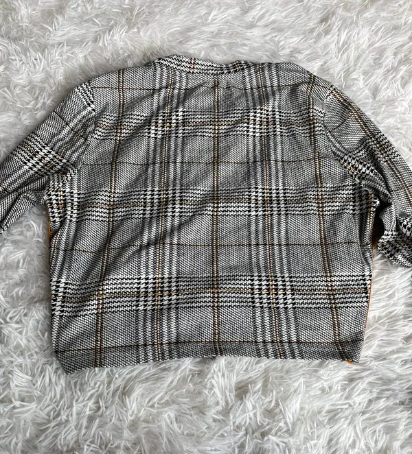 Black Crop Top Size XS - Image 6