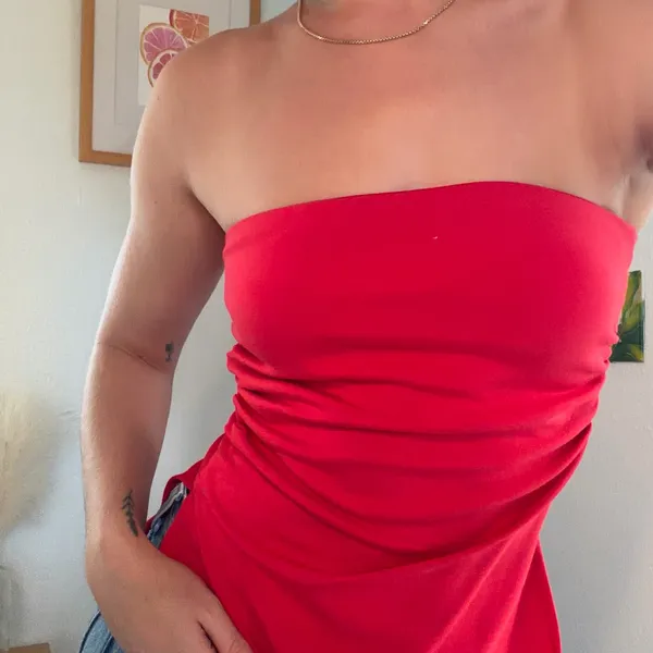 Red strapless, sexy top - Image 2