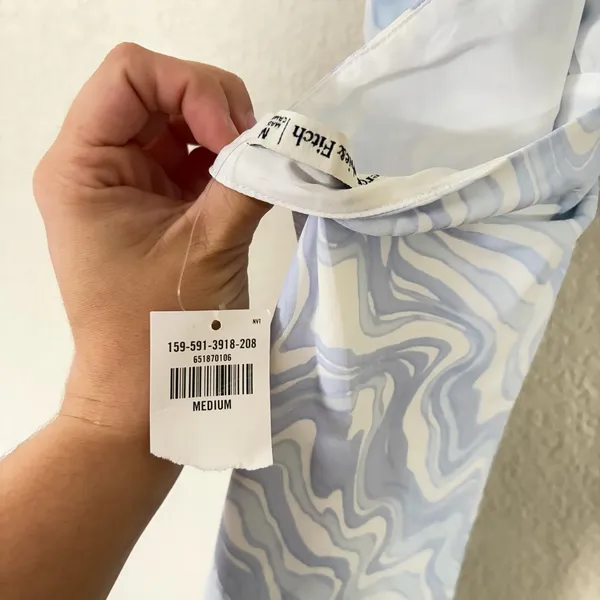 Abercrombie & Fitch Light Blue and White Swirl Dress - Image 2