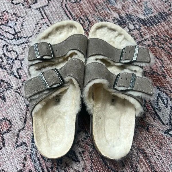 Birkenstock Arizona Shearling Sandals Suede Stone Coin Size 8.5 US 39 - Image 6