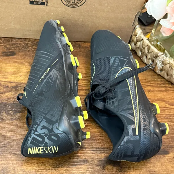 NIKE Phantom Venom Pro FG Black Volt Firm Ground Soccer Cleats Mens Size 8 - Image 6