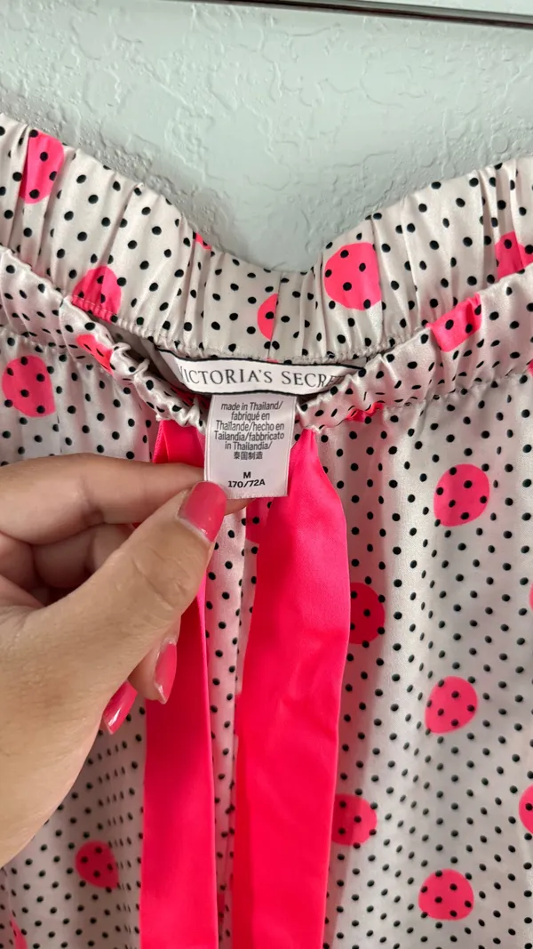 Victoria's Secret Satin Polka Dot Pajama Lounge Set - Image 8