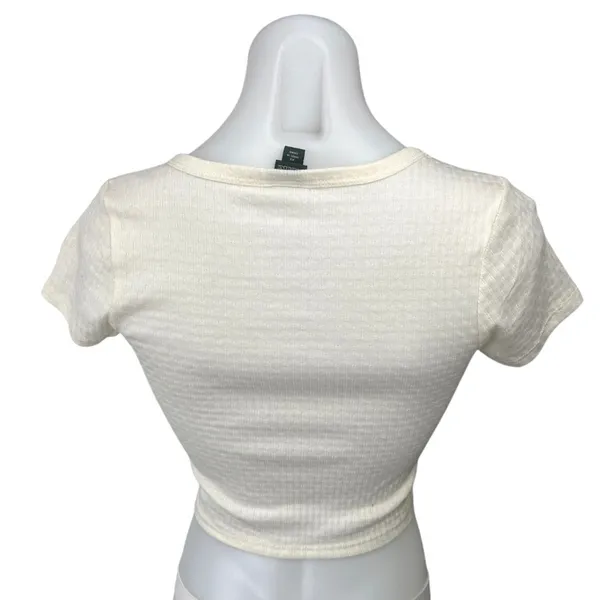 Wild Fable White Ribbed Knit Scoop Neck Short Sleeve Henley Crop Top Size XS - Image 2