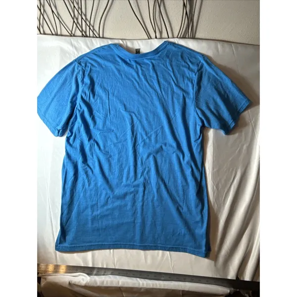 District Made Cruising with Friends T-shirt Women's XL Blue Graphic Print Top - Image 8