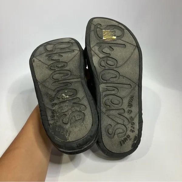 Skechers Tone-ups‎ flip flop sandals size 10 - Image 5