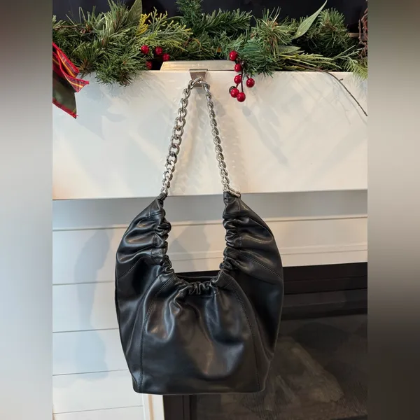 Steve Madden Black Chain Strap Ruched Hobo Bag Vegan Leather Magnet Closure New - Image 3