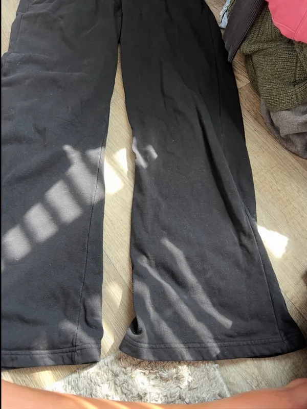 Talentless small black sweat pants wide leg - Image 5