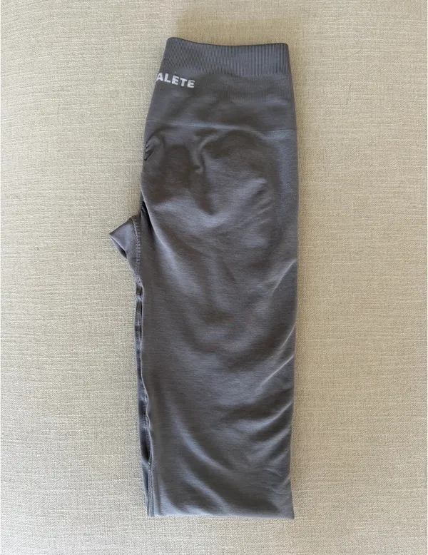 Alphalete Amplify Leggings Grey - Image 3