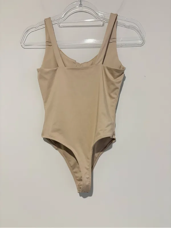 SO One-Piece Bodysuit Classic Scoop Neck beige size XS - Image 2