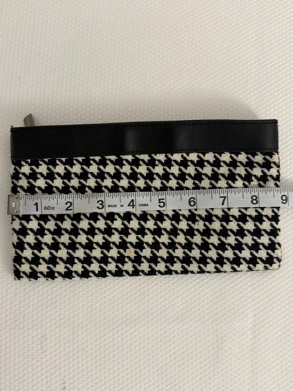 Savvy Black & White Houndstooth Cosmetic/Clutch Bag - Image 6